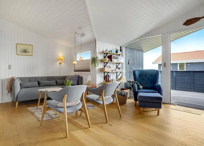 Casa vacanze 3 Bedroom Awesome In Børkop