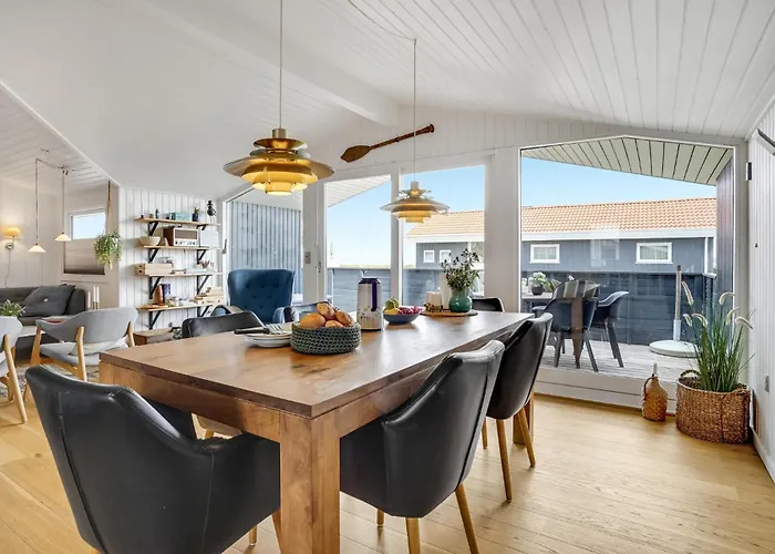 Casa vacanze 3 Bedroom Awesome In Børkop