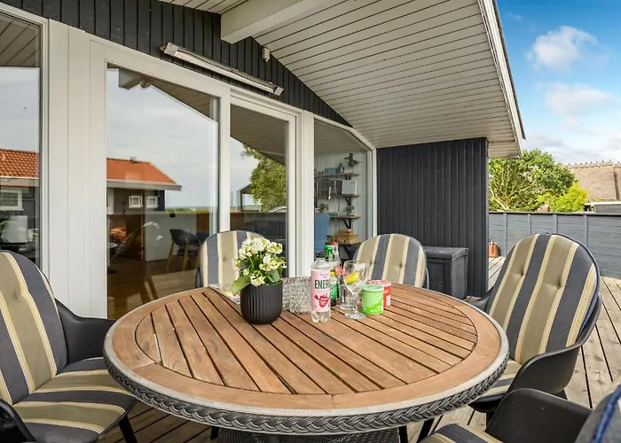 3 Bedroom Awesome In Børkop