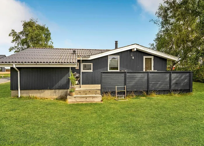 Casa vacanze 3 Bedroom Awesome In Børkop