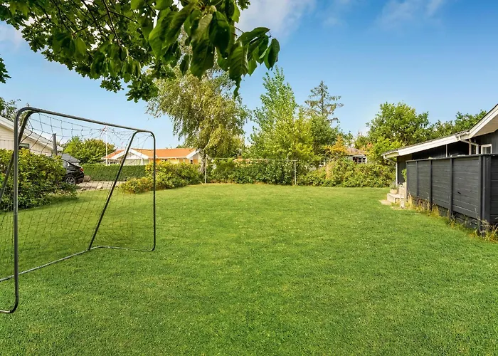 3 Bedroom Awesome In * Børkop