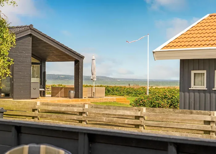 3 Bedroom Awesome In Casa vacanze *